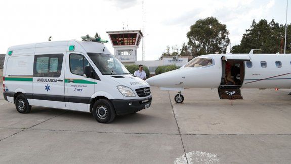 La noble tarea de los pilotos sanitarios en la pandemia