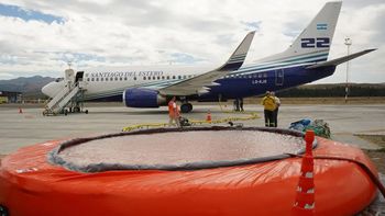 como opero en su primer dia el boeing 737 que llego de santiago del estero como opero en su primer dia el boeing 737 que llego de santiago del estero