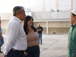 Rolando Figueroa destacó la inversión que se realiza en las escuelas de Neuquén Rolando Figueroa destacó la inversión que se realiza en las escuelas de Neuquén
