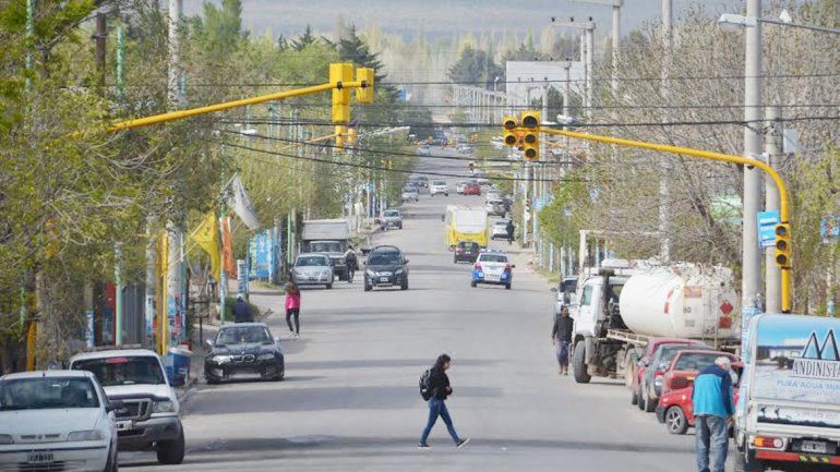 El semáforo de Avenida del Trabajador funcionará la semana que viene.