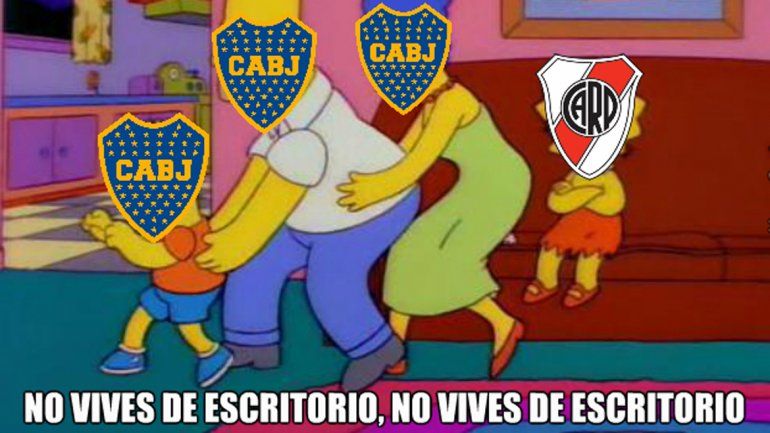 Boca le dedicó afiches a River por la eliminación