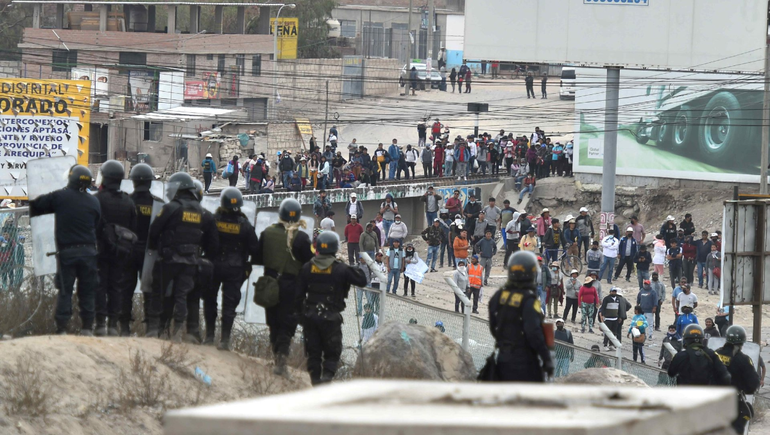 Boluarte pide perdón por los muertos pero dice que no renuncia
