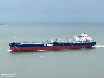 Desde Puerto Rosales a Oceanía: el crudo de Vaca Muerta gana protagonismo. Desde Puerto Rosales a Oceanía: el crudo de Vaca Muerta gana protagonismo.