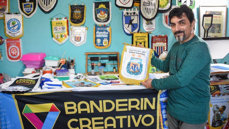 Un neuquino quiere hacer los banderines para el mundial