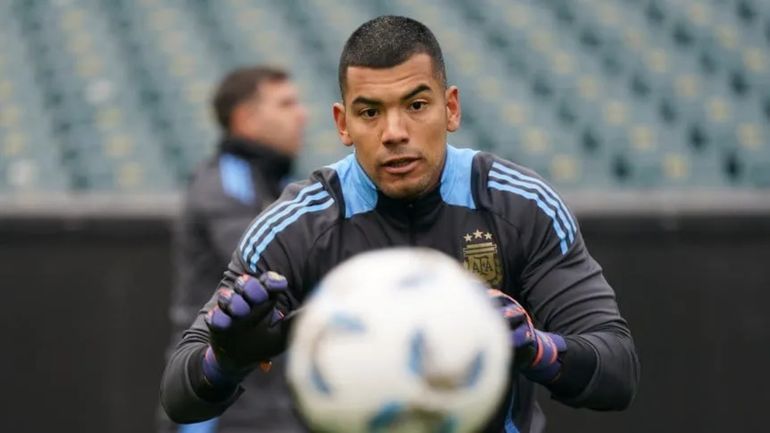 Walter Benítez, el “nuevo” de la Selección que también queda libre Walter Benítez, el “nuevo” de la Selección que también queda libre