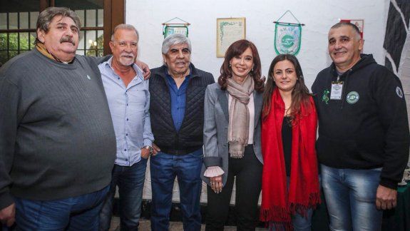 A esto, el bloque del PJ aprobaría el pedido de allanamiento de Bonadio.