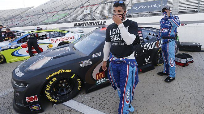 Nascar comenz&oacute; una investigaci&oacute;n para descubrir quien dej&oacute; una soga con nudo de orca en el box del piloto afroamericano Bubba Wallace.