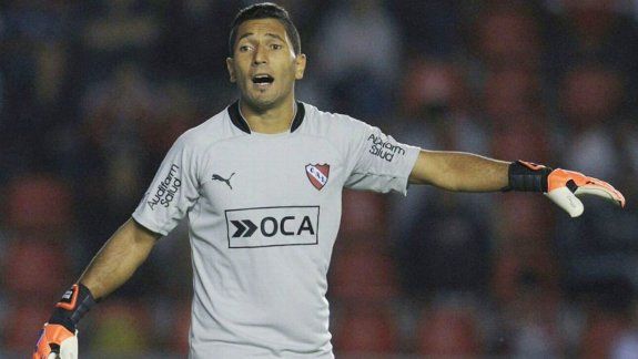 Martín Campaña se adueñó del arco de Independiente.&nbsp;