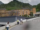 Desesperación: se le cayó el cochecito con su bebé de dos meses y rodó 50 metros