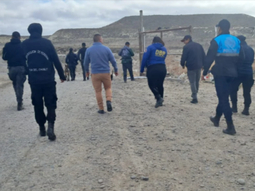 El nuevo indicio fue informado en un comunicado de prensa que repasa lo realizado en el operativo de búsqueda de Pedro y Juana en Chubut. El nuevo indicio fue informado en un comunicado de prensa que repasa lo realizado en el operativo de búsqueda de Pedro y Juana en Chubut.