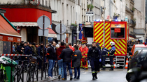 un jubilado fusilo a tres personas en pleno paris un jubilado fusilo a tres personas en pleno paris