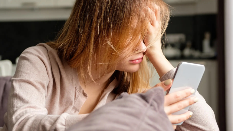 Redes sociales en Neuquén: amor y corazones rotos en la época de la hipercomunicación