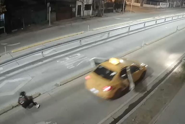 La joven del taxi: Giró, me apuntó y disparó