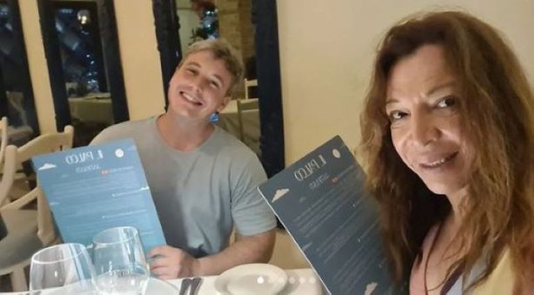 Los enamorados disfrutaron a pleno de la gastronomía mexicana. Los enamorados disfrutaron a pleno de la gastronomía mexicana.