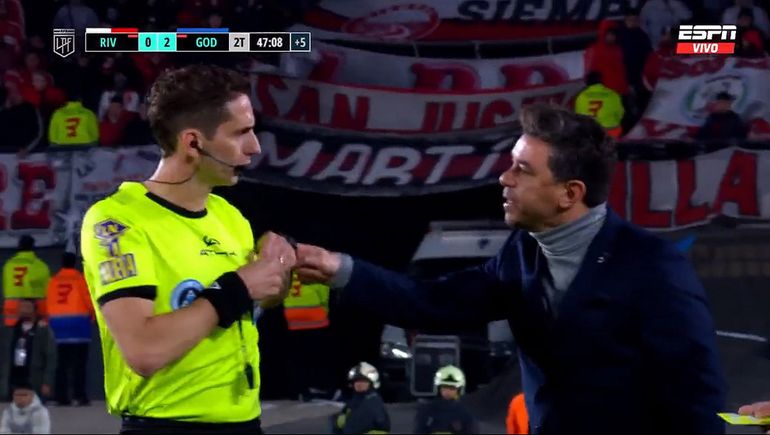 Durísima sanción a Gallardo por su insulto a Lamolina