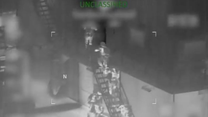 La Guardia Costera de Estados Unidos realizó abordajes consecutivos en aguas internacionales. | LM Neuquen La Guardia Costera de Estados Unidos realizó abordajes consecutivos en aguas internacionales.