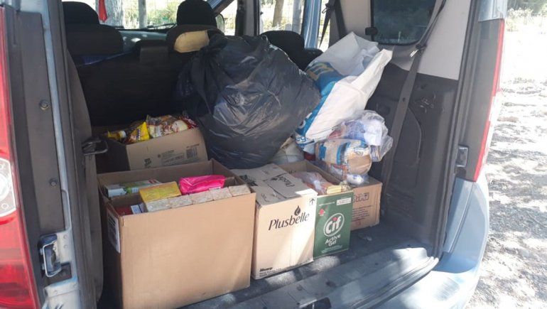 Alimentos donados por las familias de Plottier