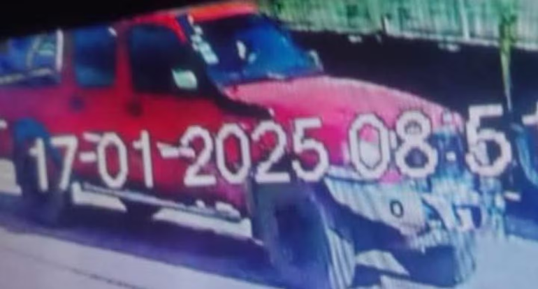 Se están rastrillando los lugares en los que fue vista la camioneta de la pareja. Se están rastrillando los lugares en los que fue vista la camioneta de la pareja.