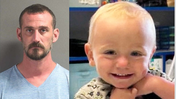 dejo a su hijo adentro del auto para ir a un bar y el bebe murio: estuvo tres horas encerrado bajo el sol dejo a su hijo adentro del auto para ir a un bar y el bebe murio: estuvo tres horas encerrado bajo el sol