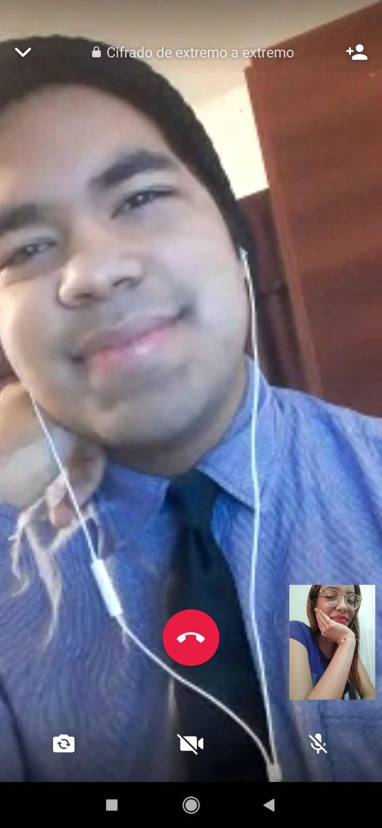 Naymibel y Alejandro, en una de sus charlas. Naymibel y Alejandro, en una de sus charlas.