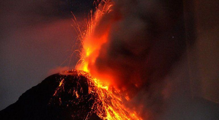 Fake news sobre volcán alarma a Ecuador