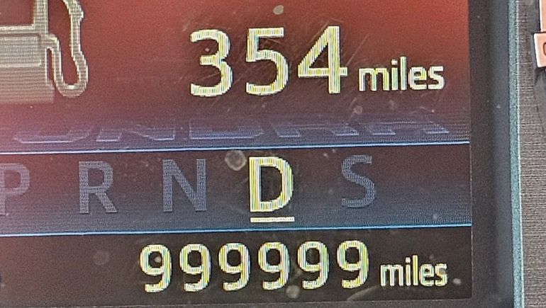 El odómetro de la segunda Toyota Tundra de Victor Sheppard. El odómetro de la segunda Toyota Tundra de Victor Sheppard.