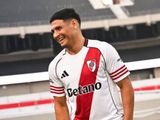 Salas podría ser titular en River.