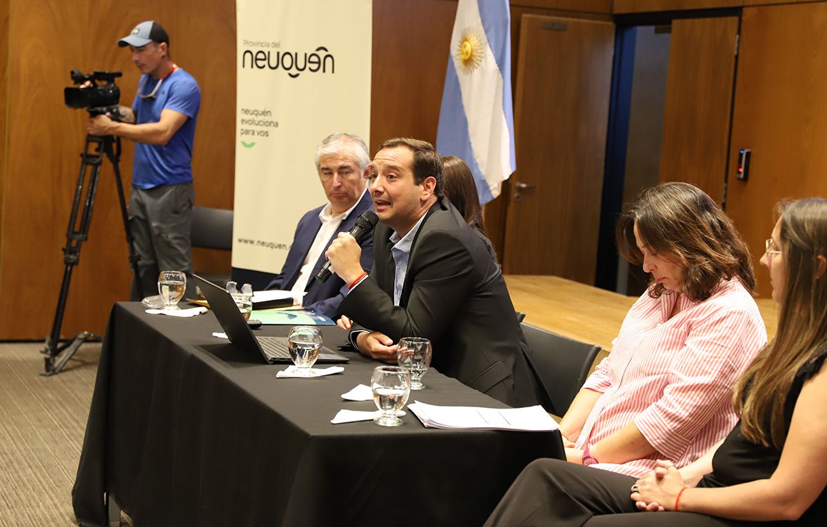 El ministro de Trabajo, Lucas Castelli, llevó a cabo el balance de su primer año en la cartera / Foto