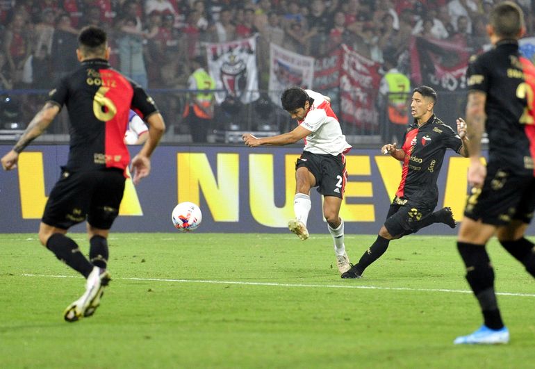 Vignolo expuso a un compañero al aire en la final de River