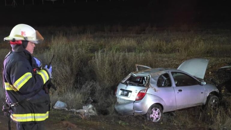 El conductor sufrió heridas y fue trasladado al Hospital Natalio Burd. El conductor sufrió heridas y fue trasladado al Hospital Natalio Burd.