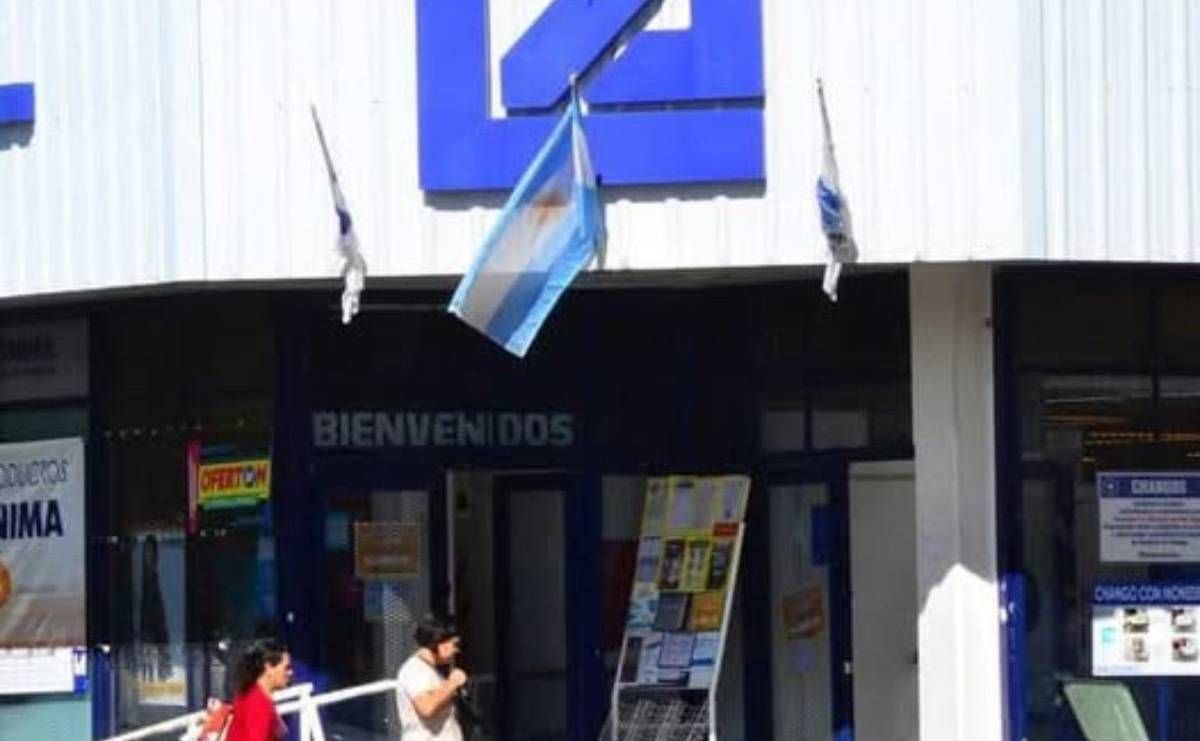 Una imagen de la sede de La Anónima donde se produjo la amenaza.&nbsp;