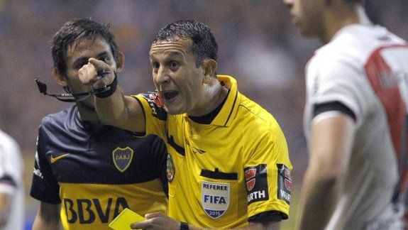 Darío Herrera: de la noche del gas pimienta a su norte neuquino