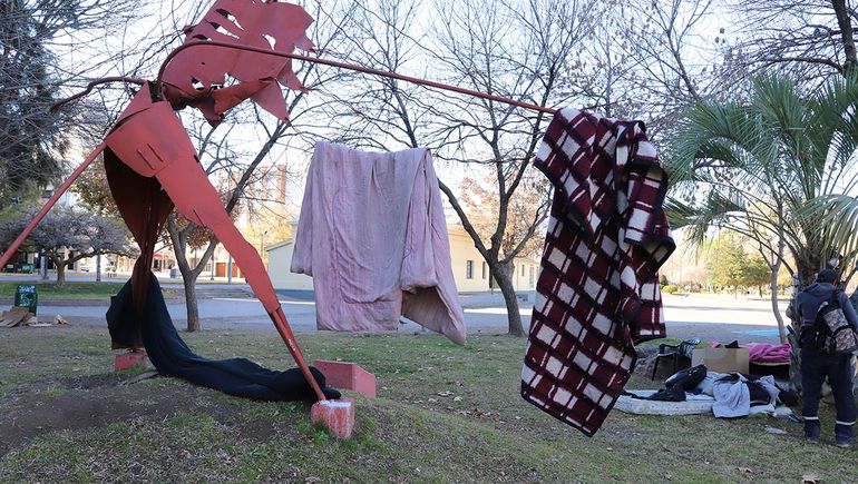 Las personas en situación de calle tendrán un parador noctuno en la Ciudad Deportiva. Las personas en situación de calle tendrán un parador noctuno en la Ciudad Deportiva.