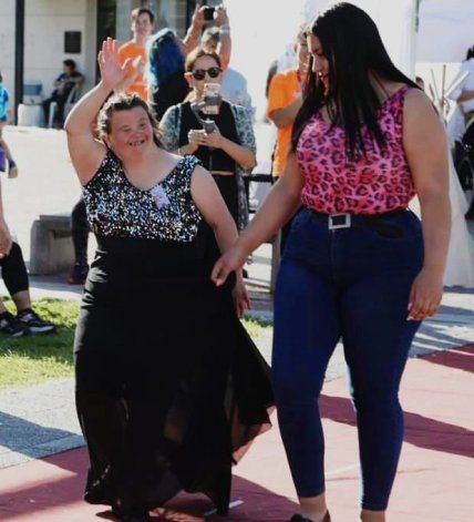 Una de las modelas que desfiló el año pasado. Una de las modelas que desfiló el año pasado.