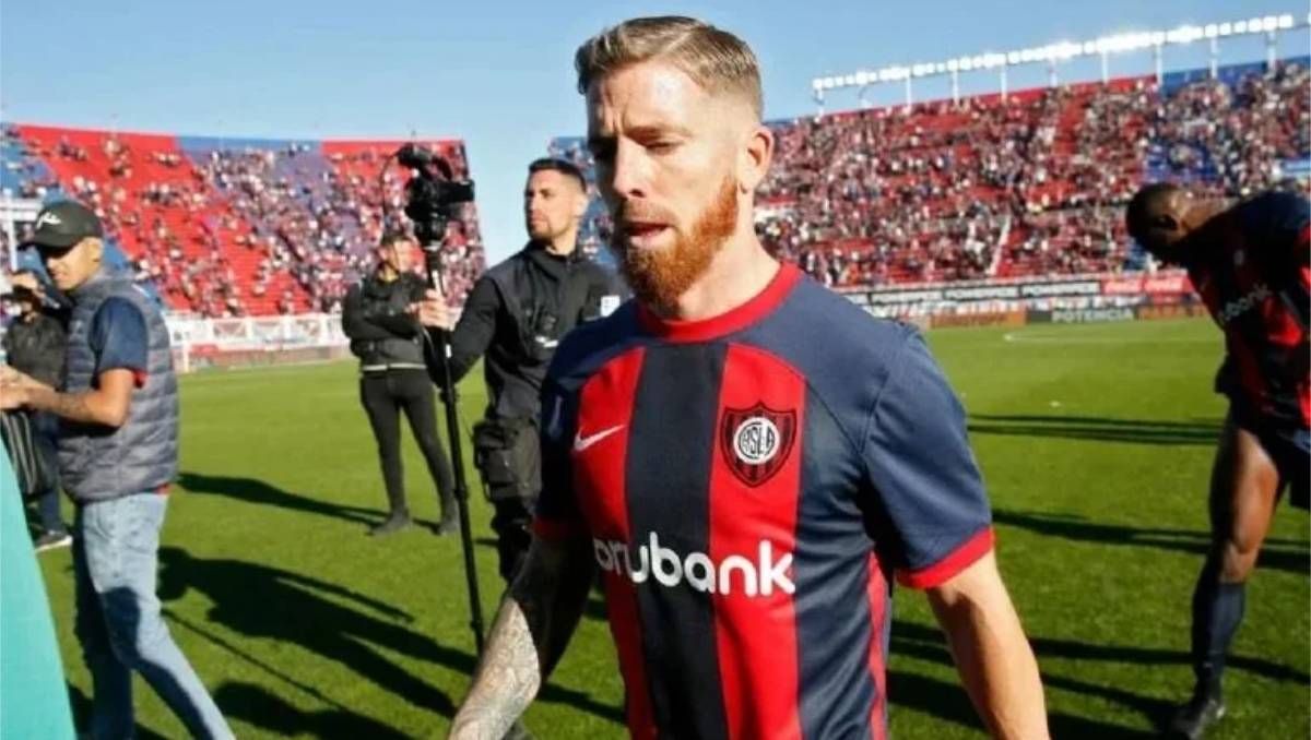 Video: la bronca de Iker Muniain después que el DT de San Lorenzo lo saque