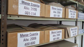 Deberán pagarle casi $10 mil por unas zapatillas falladas