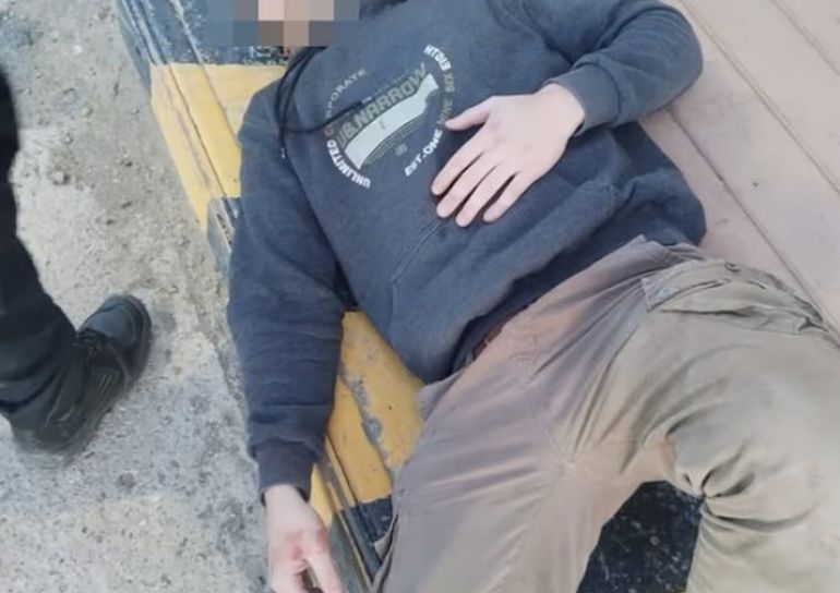 El chofer asaltado y baleado en Ruta 3 está grave. El chofer asaltado y baleado en Ruta 3 está grave.
