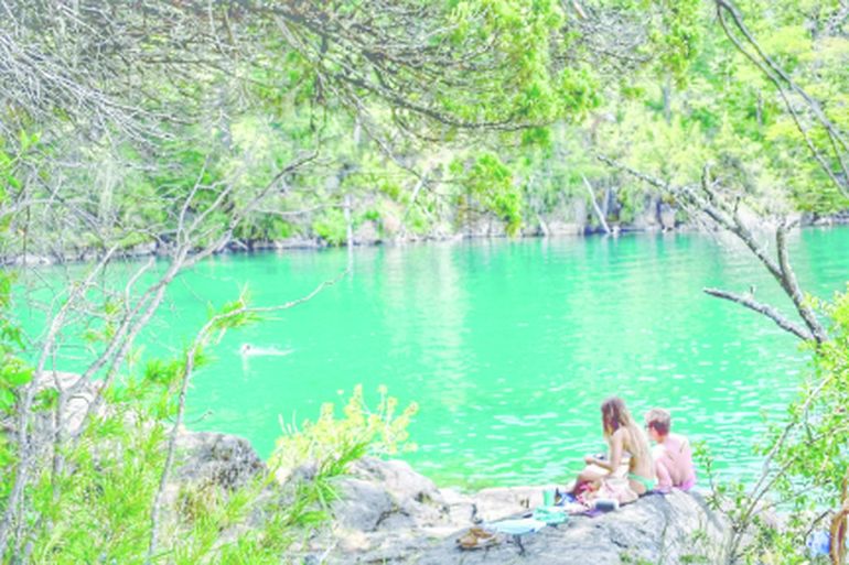 Este año, en la playa de Yuco solo se permitirá el ingreso de 130 vehículos. El lugar está preparado para 650 personas. Este año, en la playa de Yuco solo se permitirá el ingreso de 130 vehículos. El lugar está preparado para 650 personas.