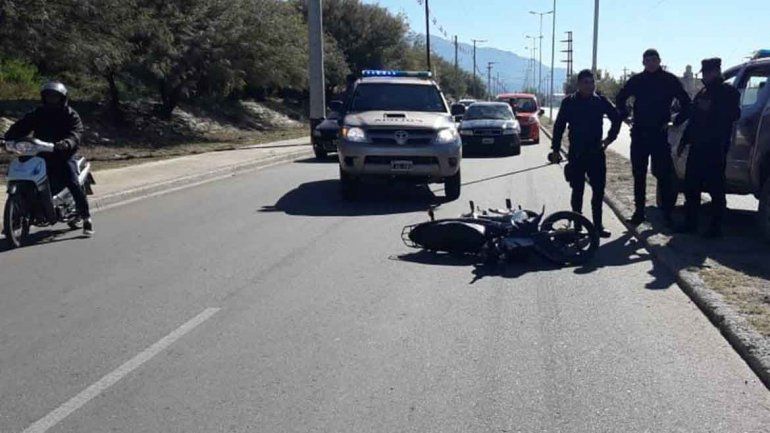 Detienen a dos policías por una persecución y muerte de dos jóvenes en La Rioja