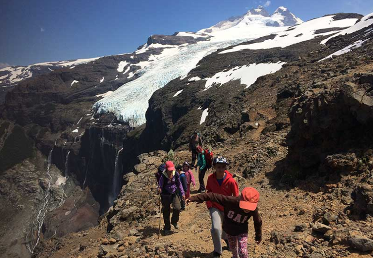 Trekking en Pampa Linda. Trekking en Pampa Linda. 