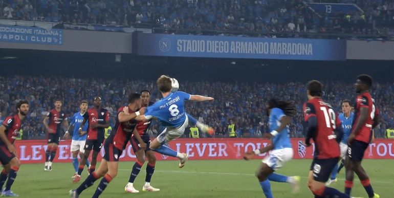 Golazo de tijera y emoción maradoneana: Napoli campeón de Italia