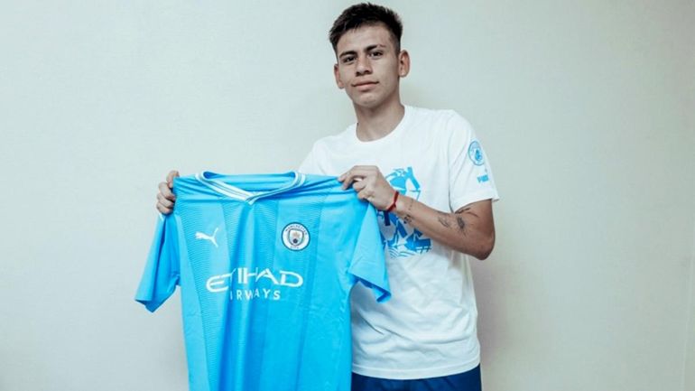 El Manchester City definió cuál será el futuro del Diablito Echeverri en 2025