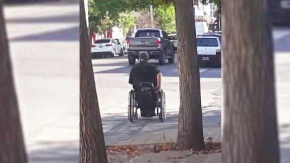 Indignación: vieron a fotógrafo condenado por abuso en la calle