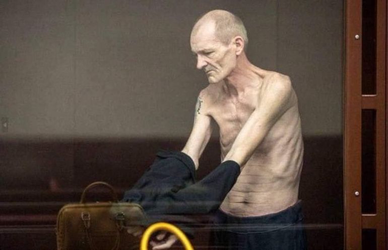 Oleksandr Zhúkov. Los rusos lo secuestraron en su casa de Melitopol en abril de 2022. Oleksandr Zhúkov. Los rusos lo secuestraron en su casa de Melitopol en abril de 2022.