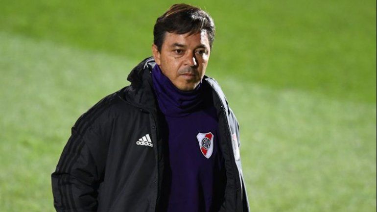 Gallardo sorprendió con la lista de concentrados y Pizzi no arriesgará