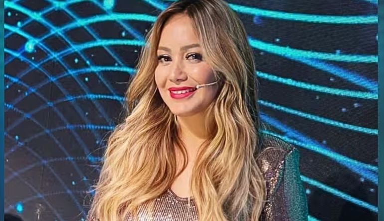 Karina salvó una parte de su anatomía por medio de un milagro. Karina salvó una parte de su anatomía por medio de un milagro.