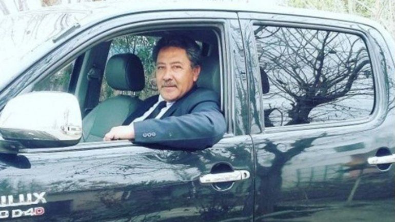 Mario Bustos conducía una camioneta Toyota. Le salió mal el chiste.