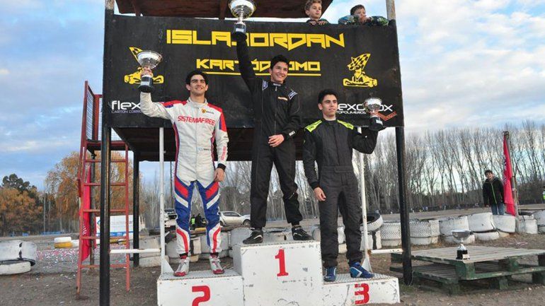 Camilo Echevarría volvió a su primer amor