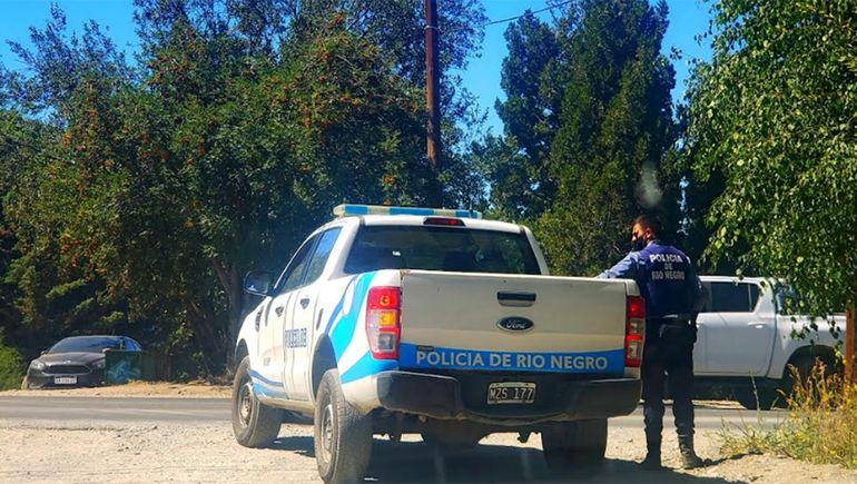 Bariloche: funcionario atropelló a una mujer mientras cambiaba la cubierta