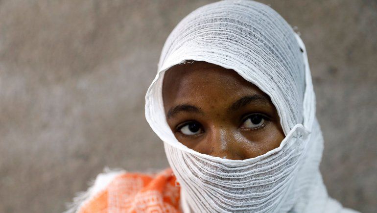 Joven fue violada por 23 soldados durante 11 días